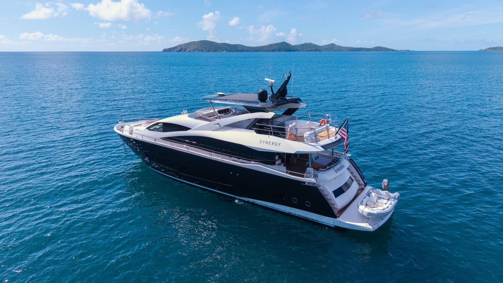 2017 Sunseeker 86 Yacht