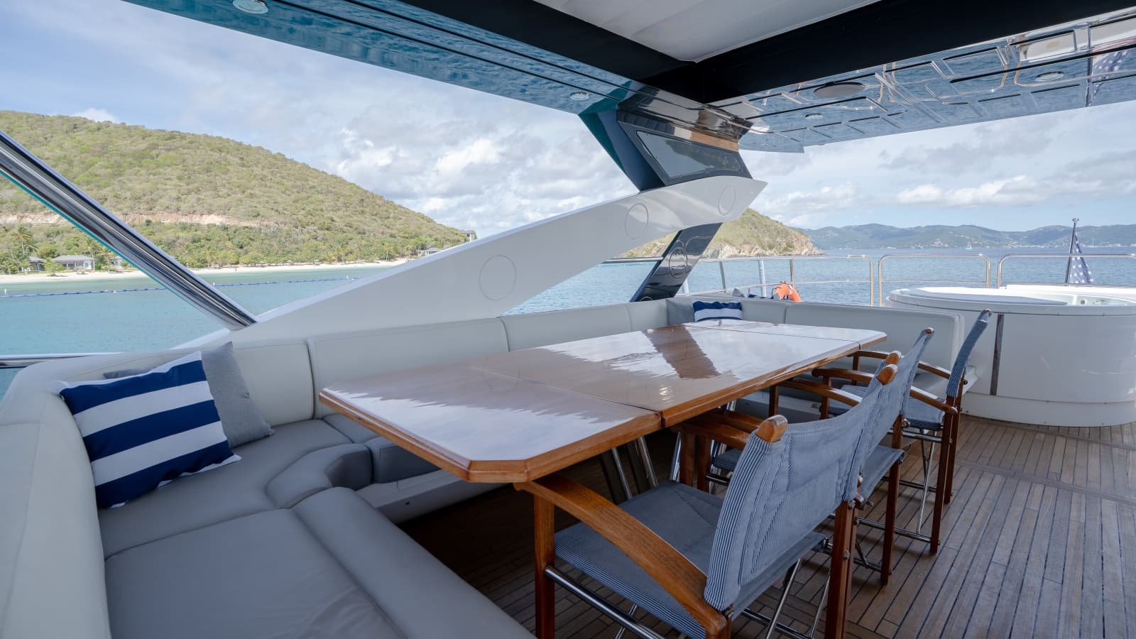 2017 Sunseeker 86 Yacht - Photo 99
