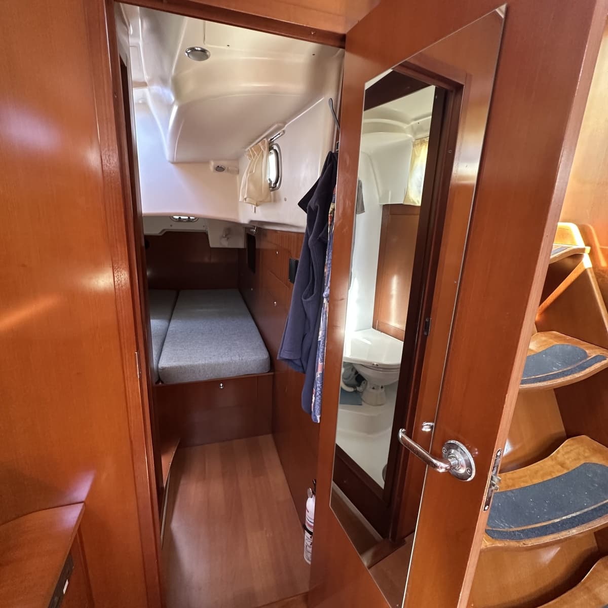 2006 Beneteau 523