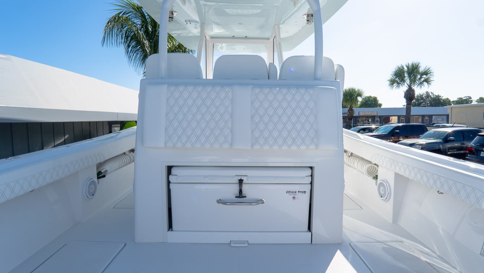 2025 Front Runner 36 CC