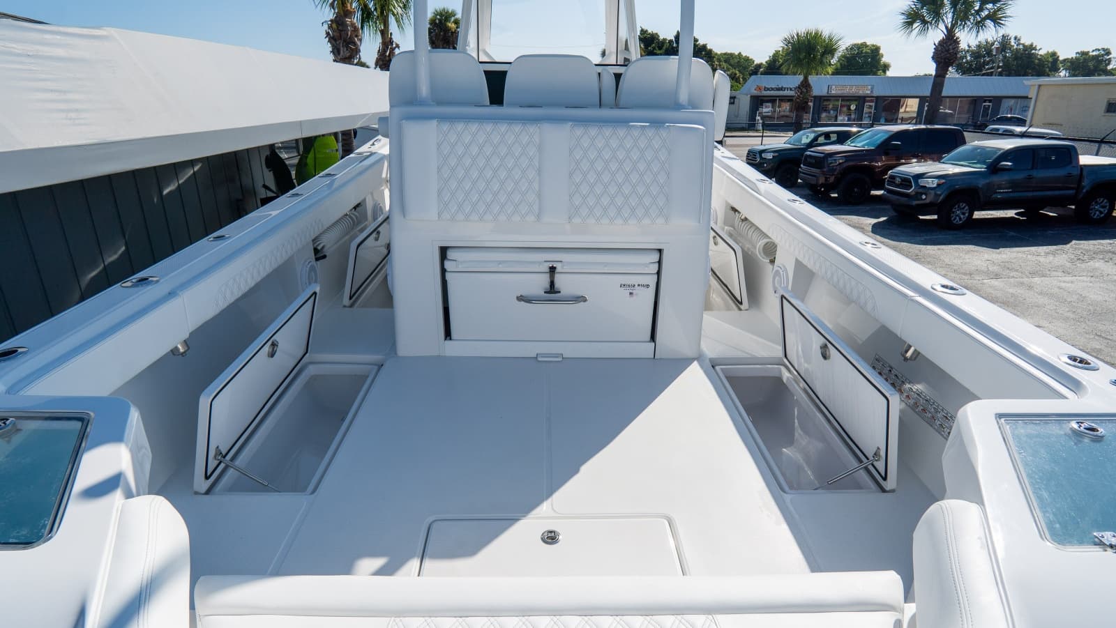 2025 Front Runner 36 CC