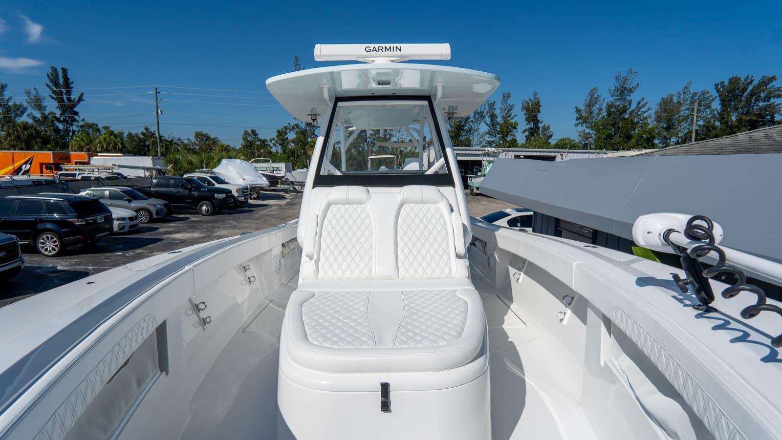 2025 Front Runner 36 CC