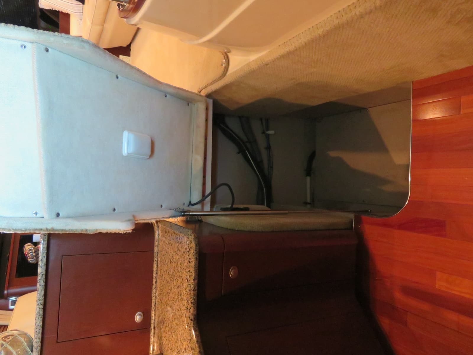 2007 Sea Ray 44 Sedan Bridge