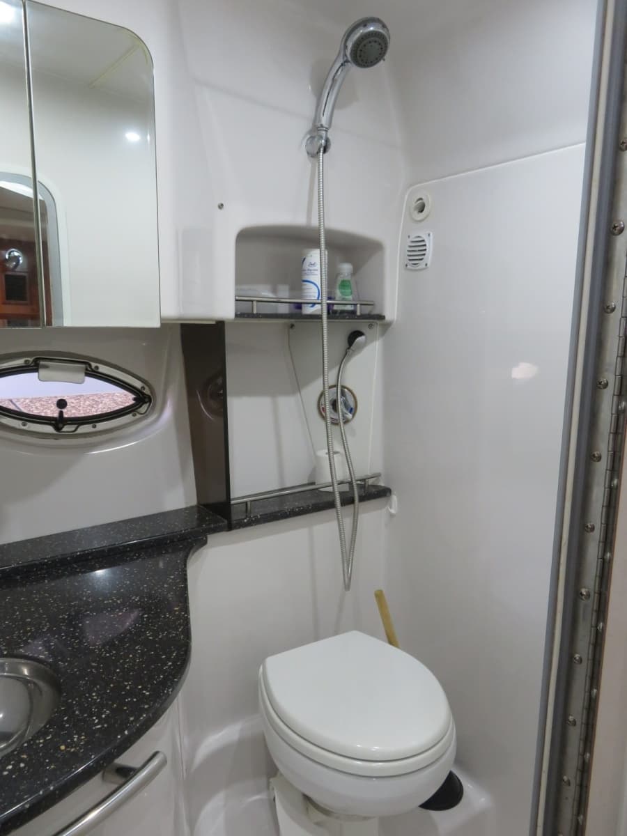 2008 Four Winns 338 Vista