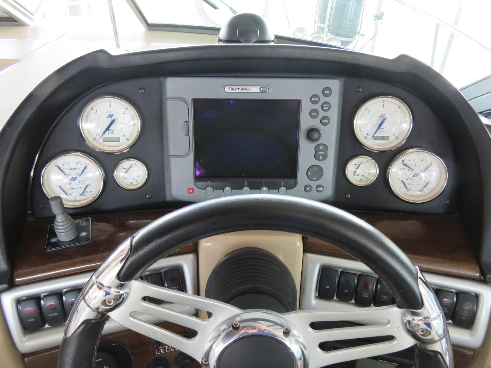 2008 Four Winns 338 Vista