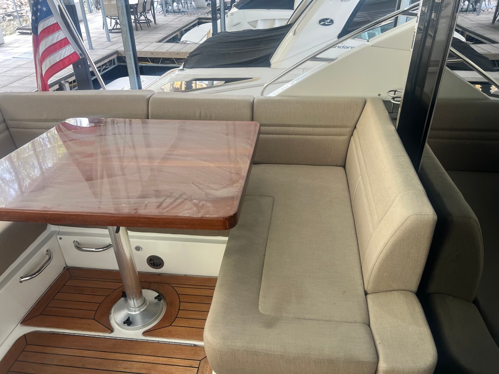 2015 Sea Ray 510 SUNDANCER
