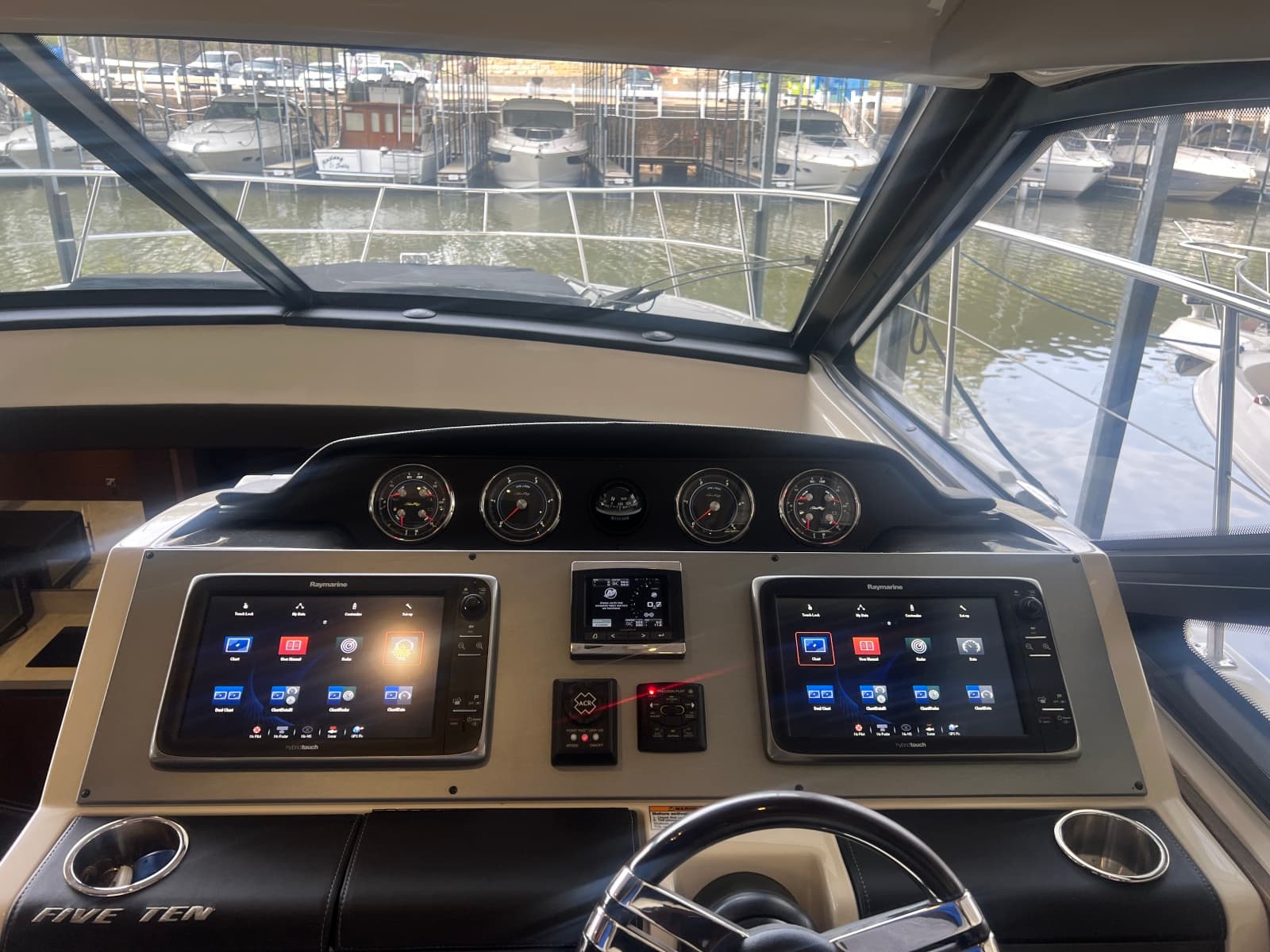 2015 Sea Ray 510 SUNDANCER