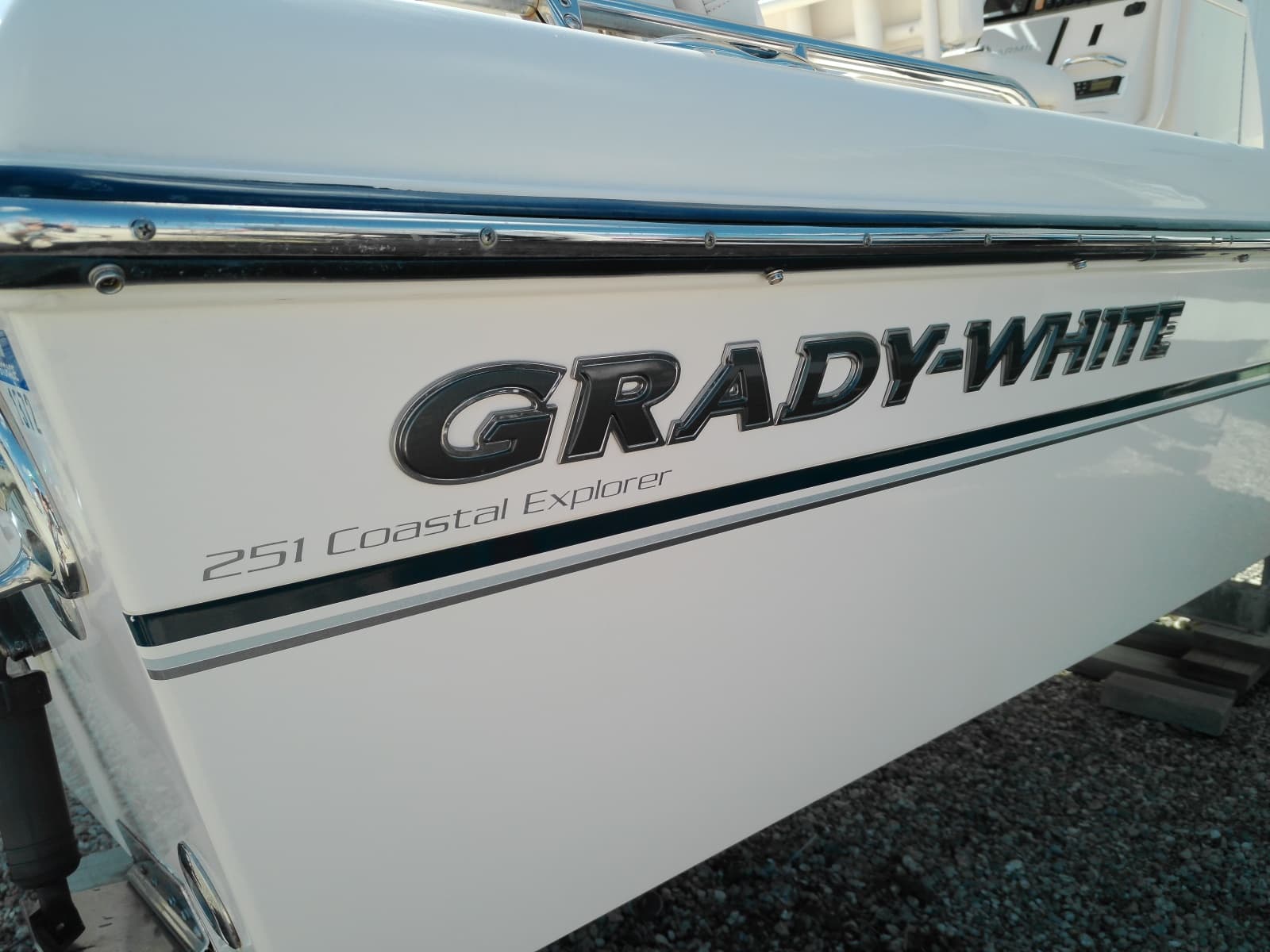 2015 Grady-White 