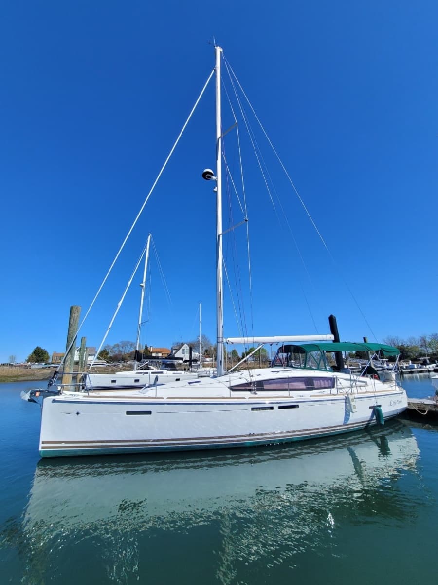 2017 Jeanneau Sun Odyssey 44 DS - Photo 1