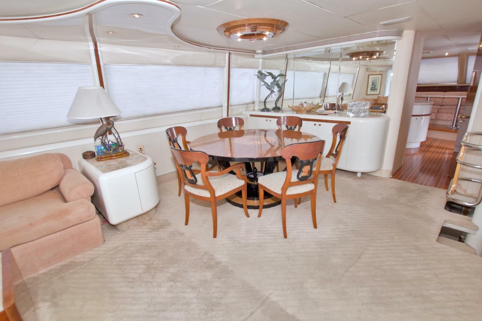 1998 Lazzara Yachts 76 Skylounge Grand Salon - Photo 13