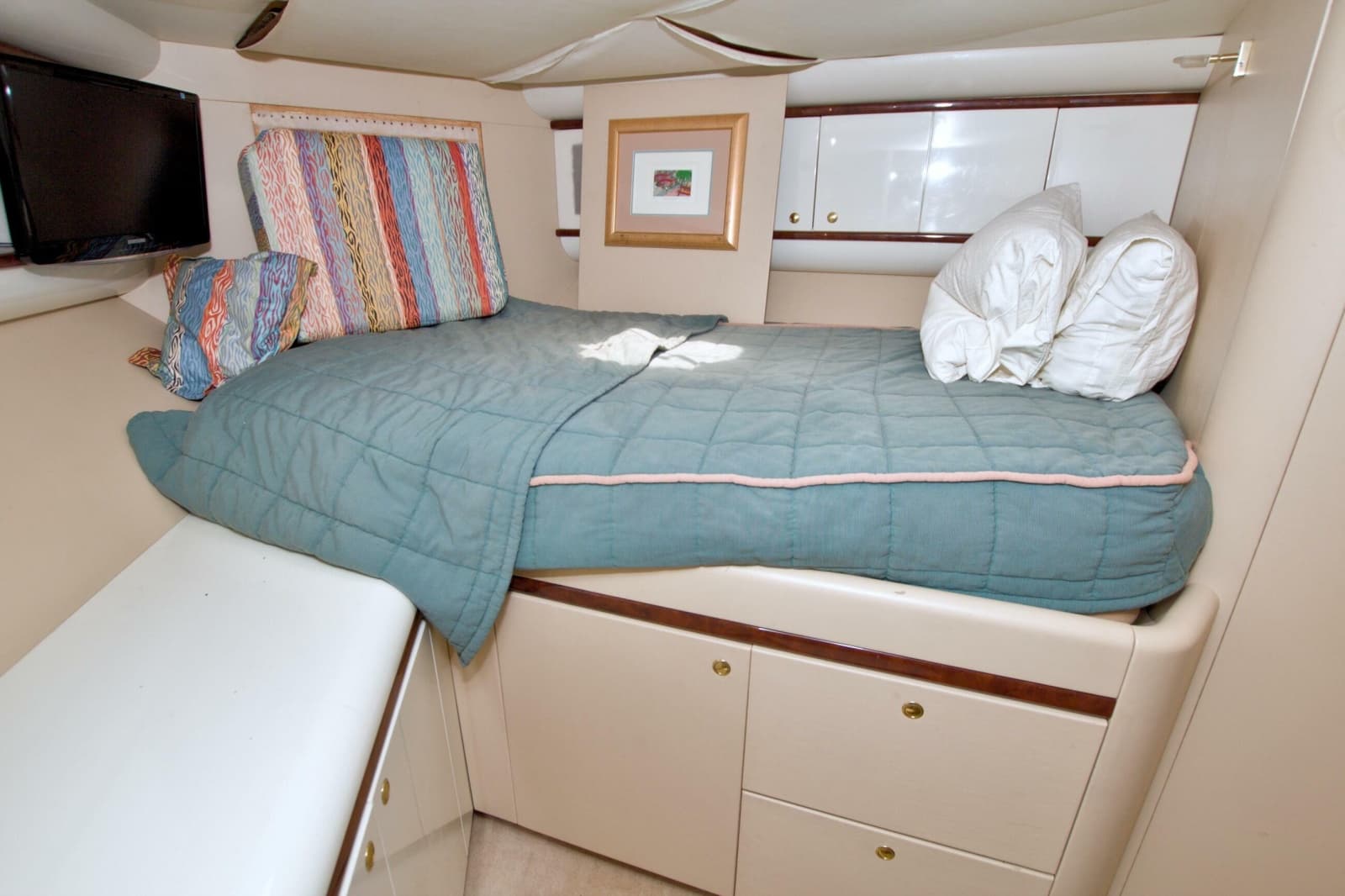 1998 Lazzara Yachts 76 Skylounge Grand Salon - Photo 96