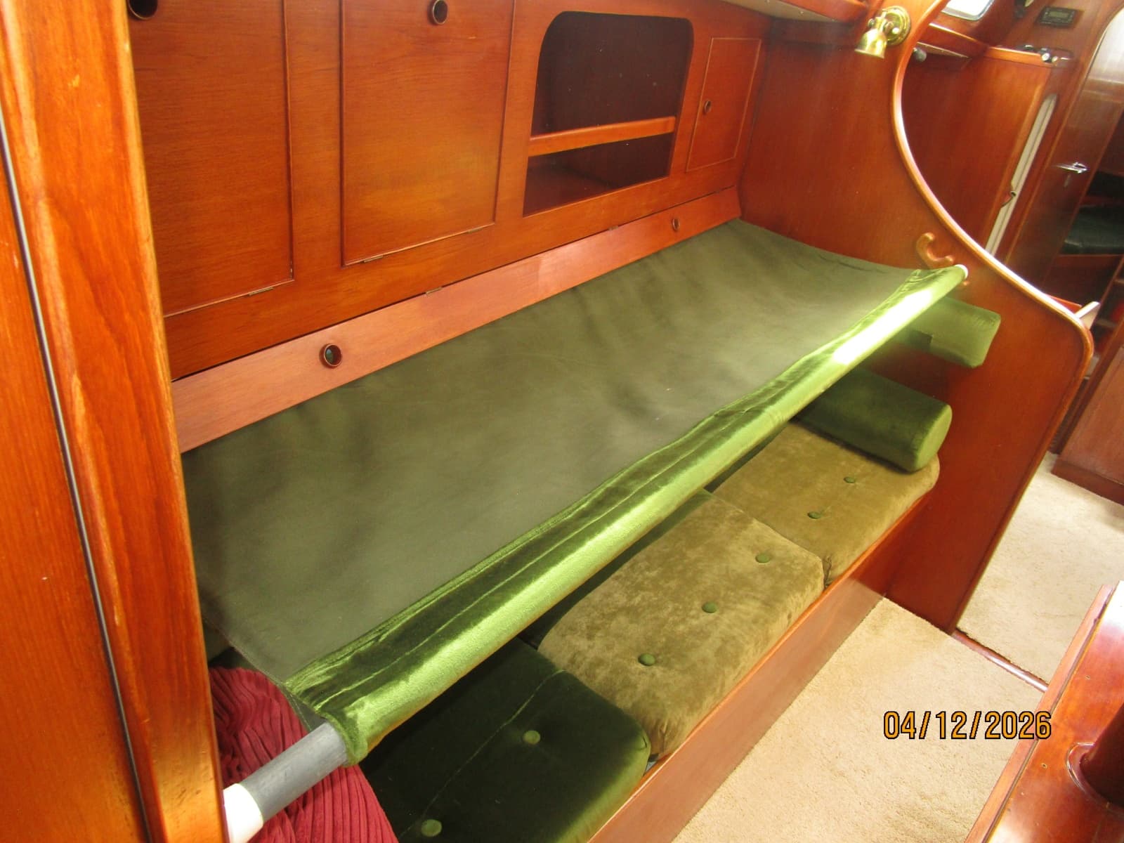 41' Rival salon starboard pullman berth