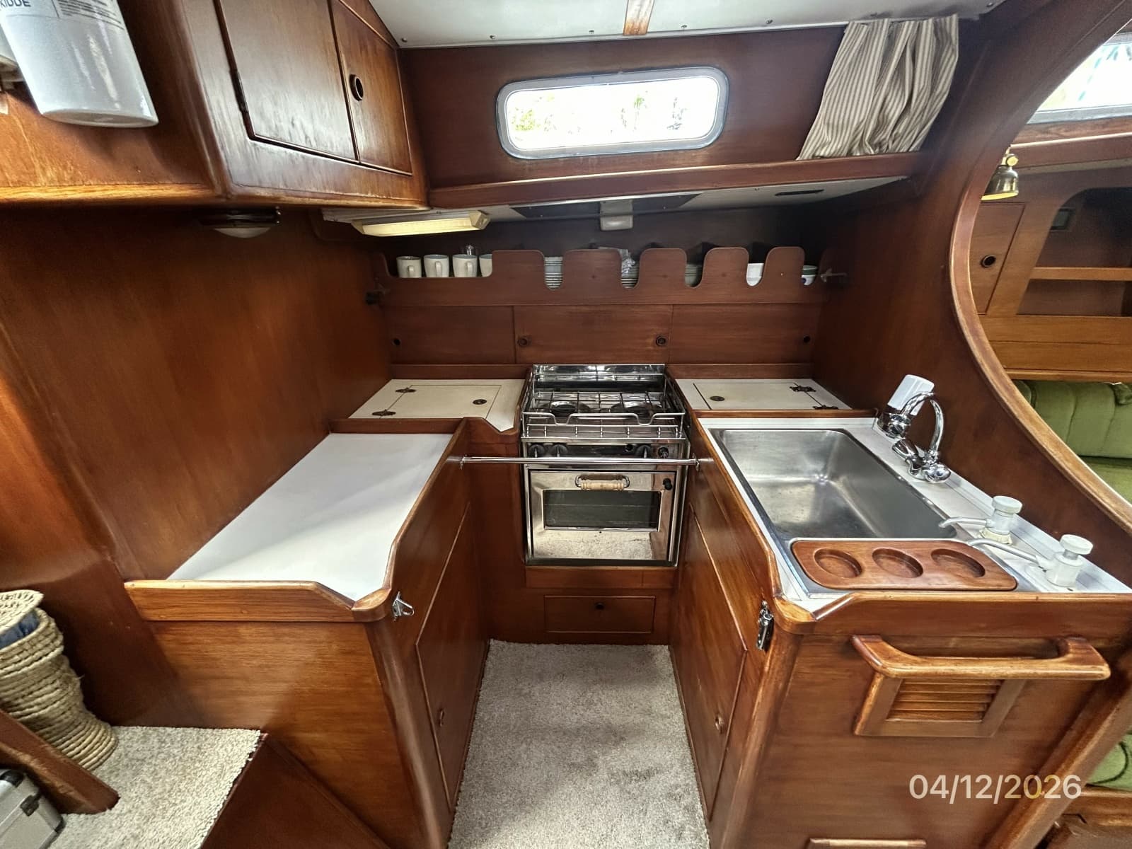 41' Rival galley2