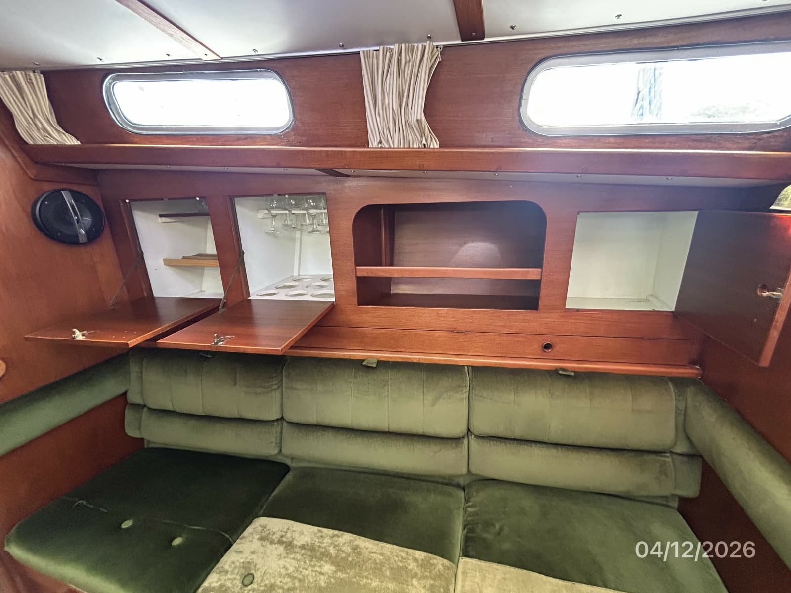 41' Rival salon starboard storage