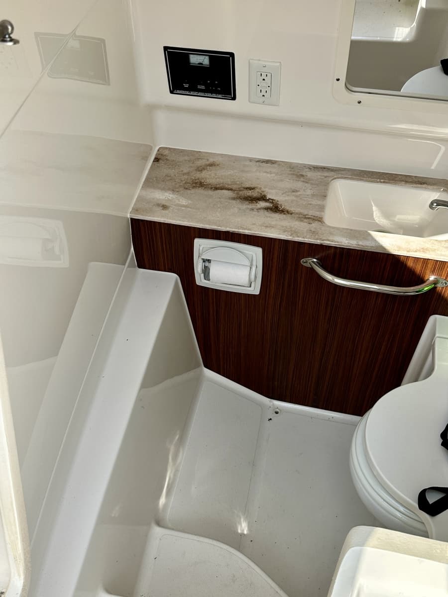 2019 Pursuit S288 CC - Photo 21