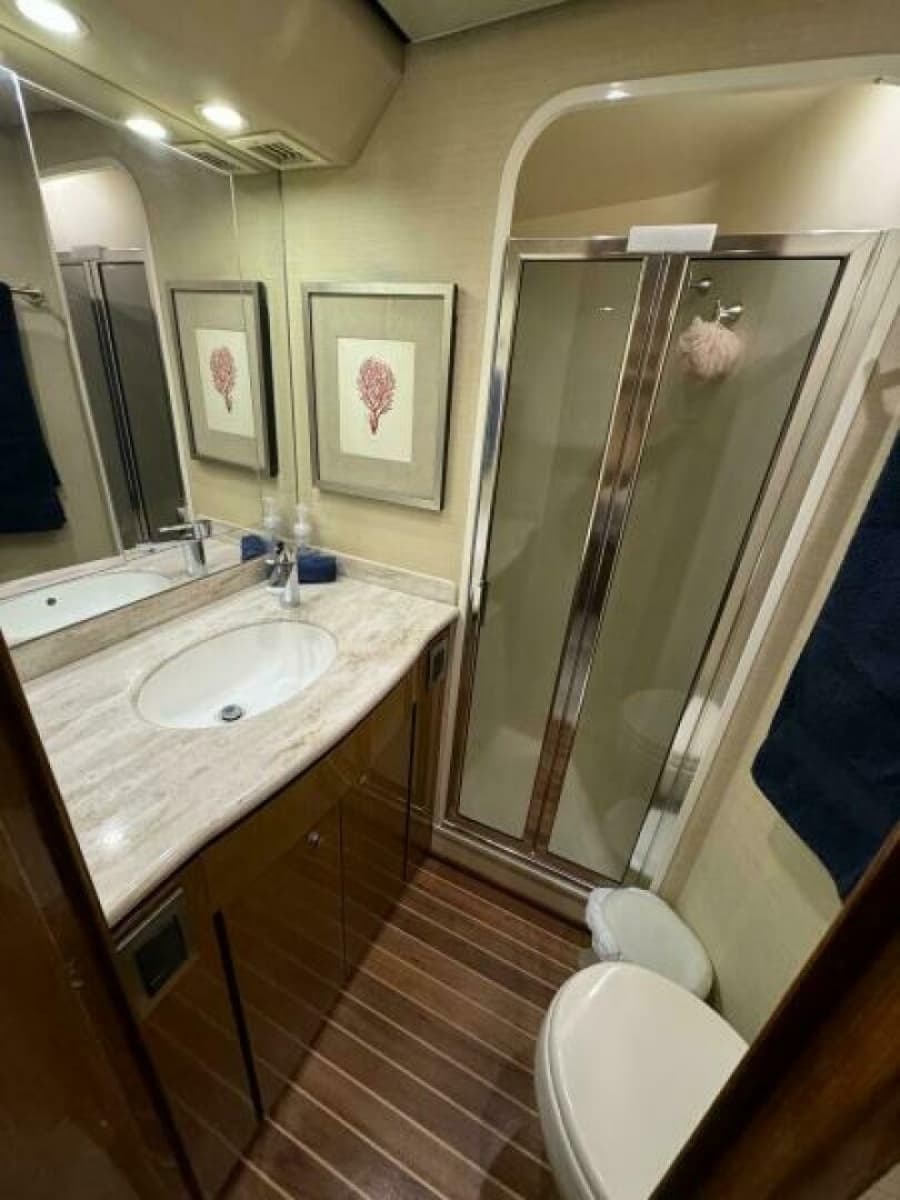 2003 Viking 48 Convertible