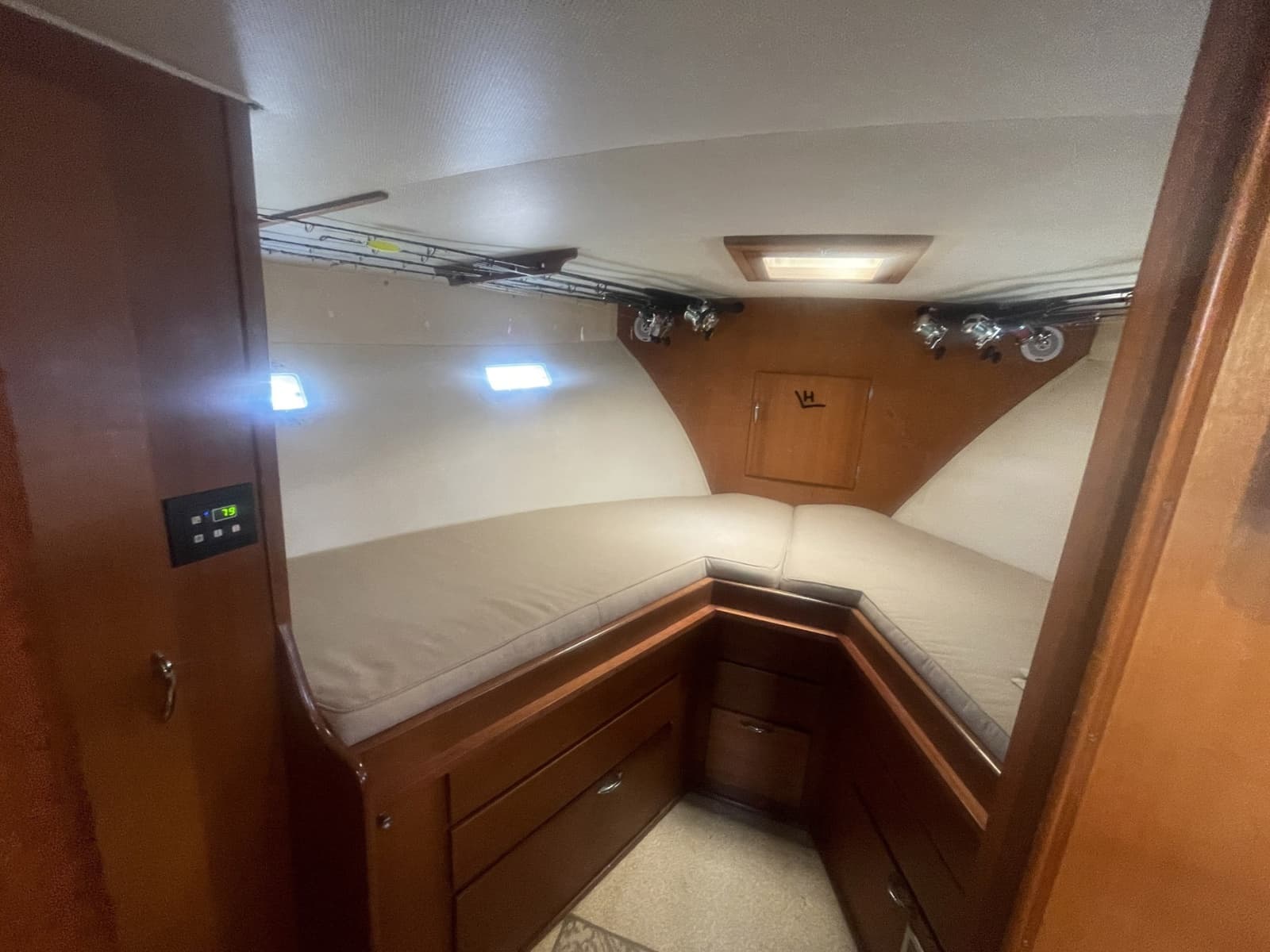 1968 Hatteras 34 Sportfisherman