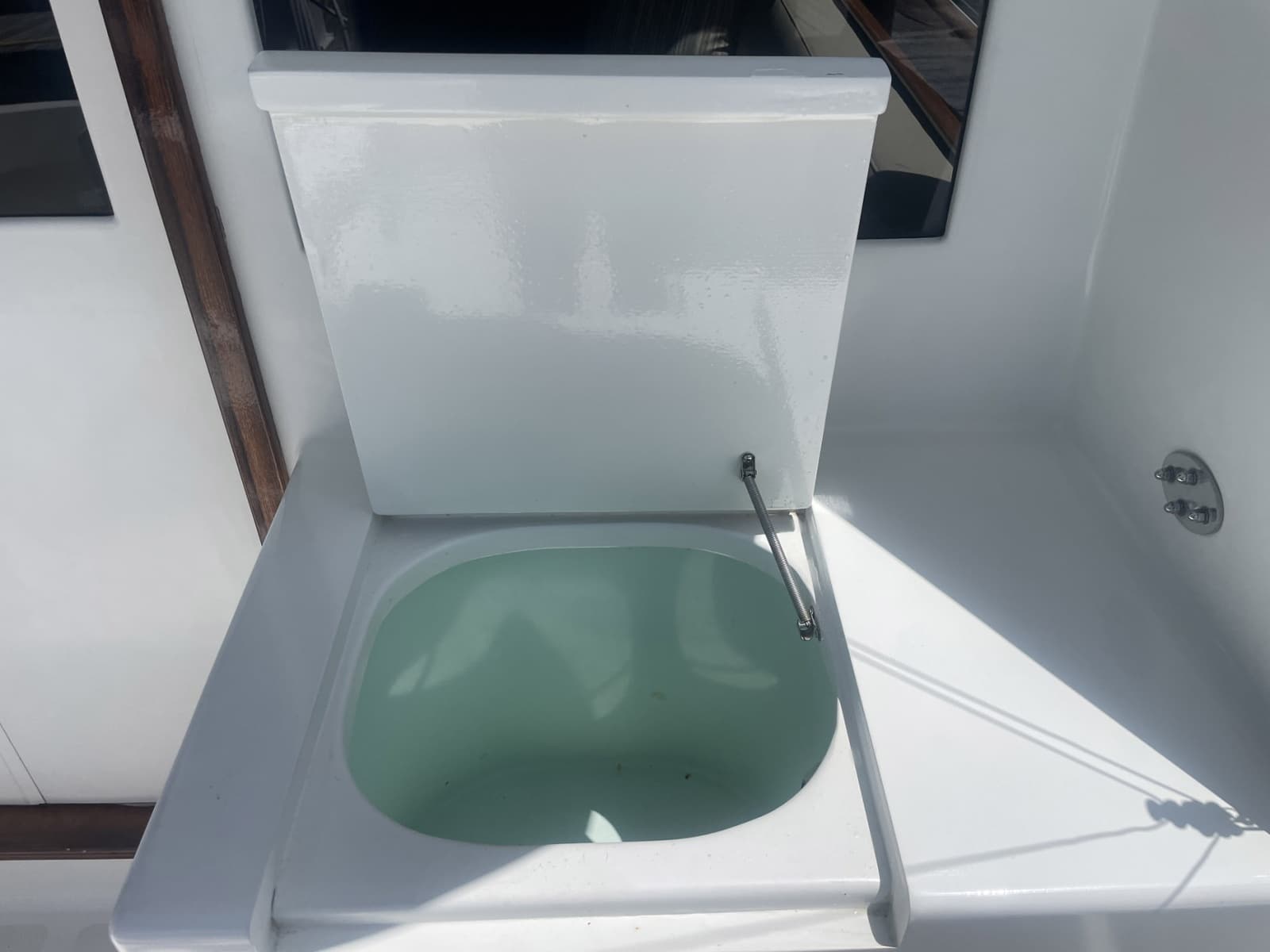 1968 Hatteras 34 Sportfisherman