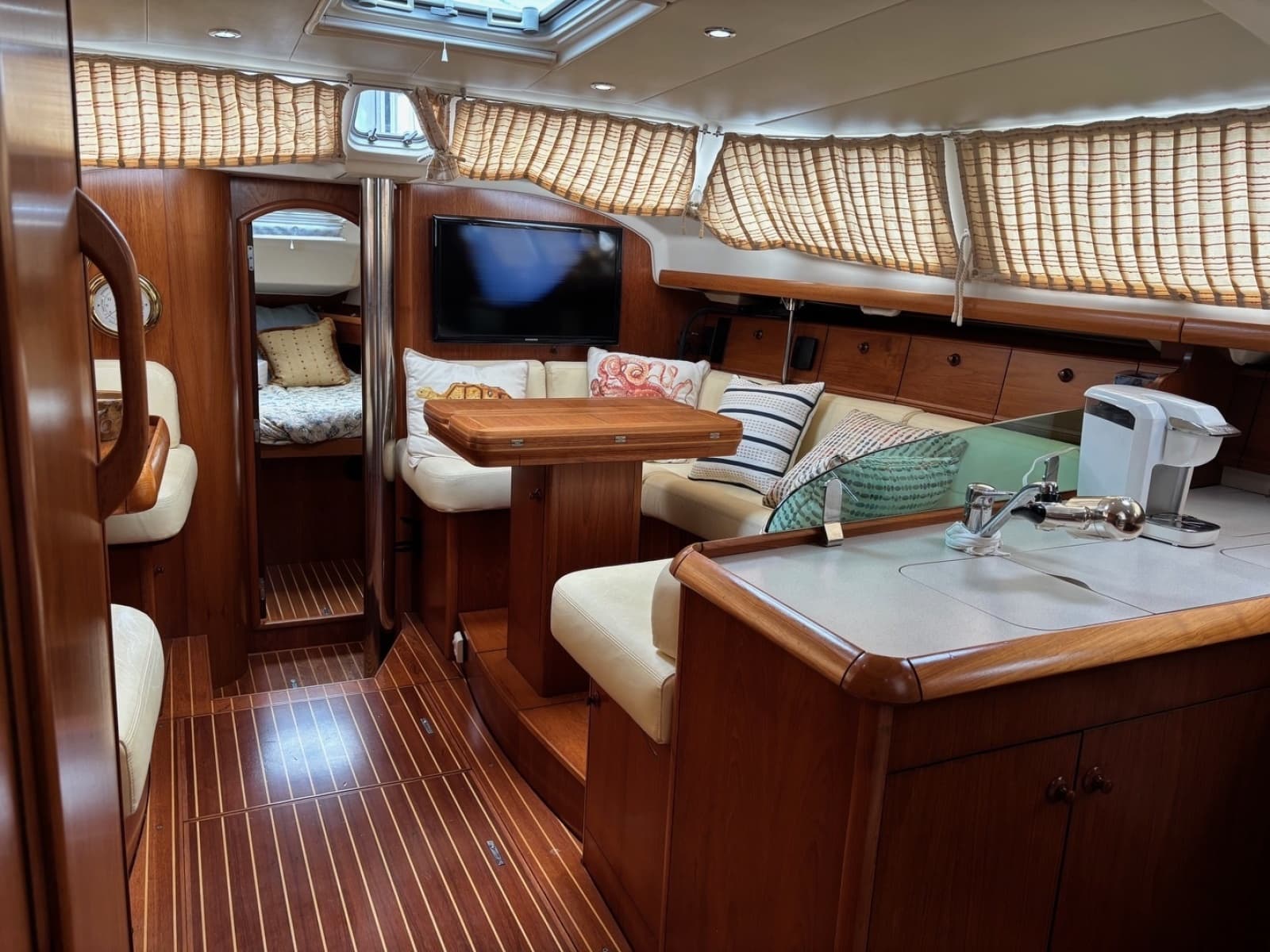 2003 Jeanneau Sun Odyssey 43DS - Photo 35