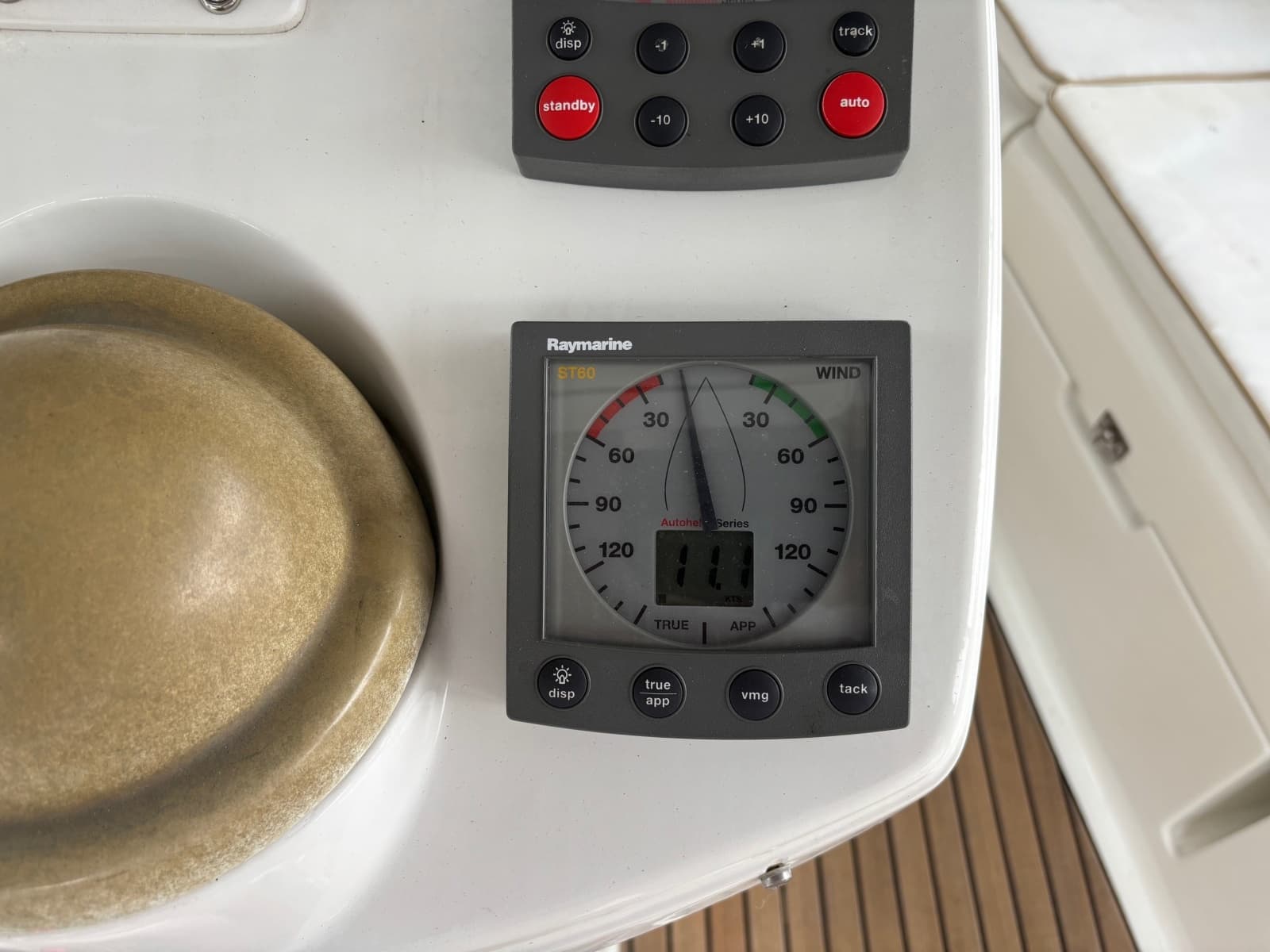 2003 Jeanneau Sun Odyssey 43DS - Photo 12