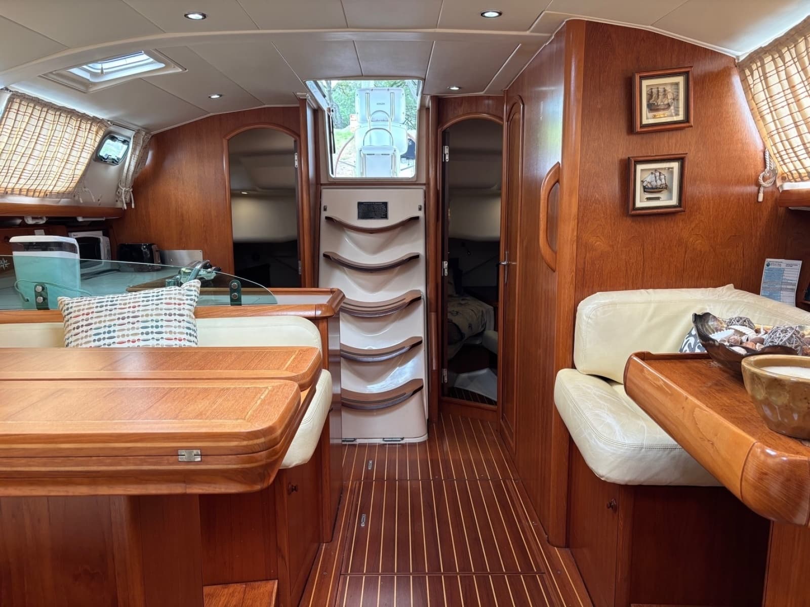 2003 Jeanneau Sun Odyssey 43DS - Photo 39