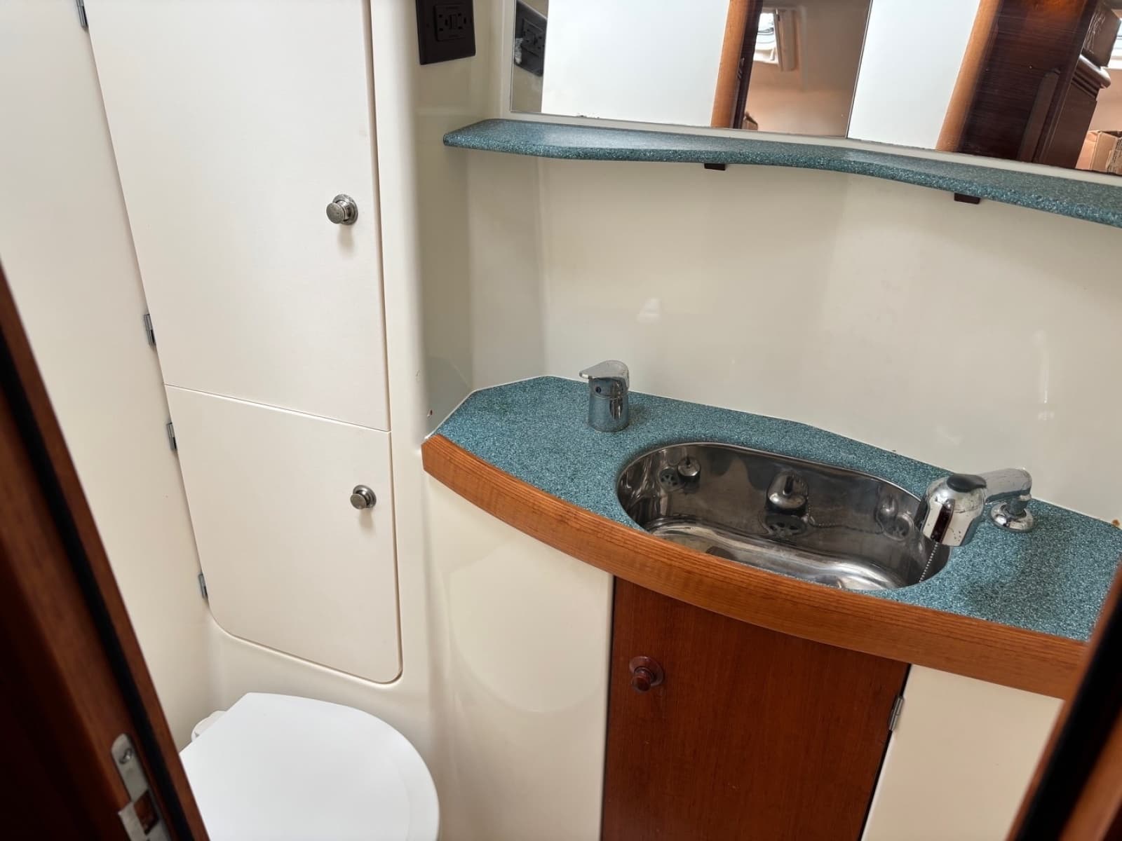2003 Jeanneau Sun Odyssey 43DS - Photo 45