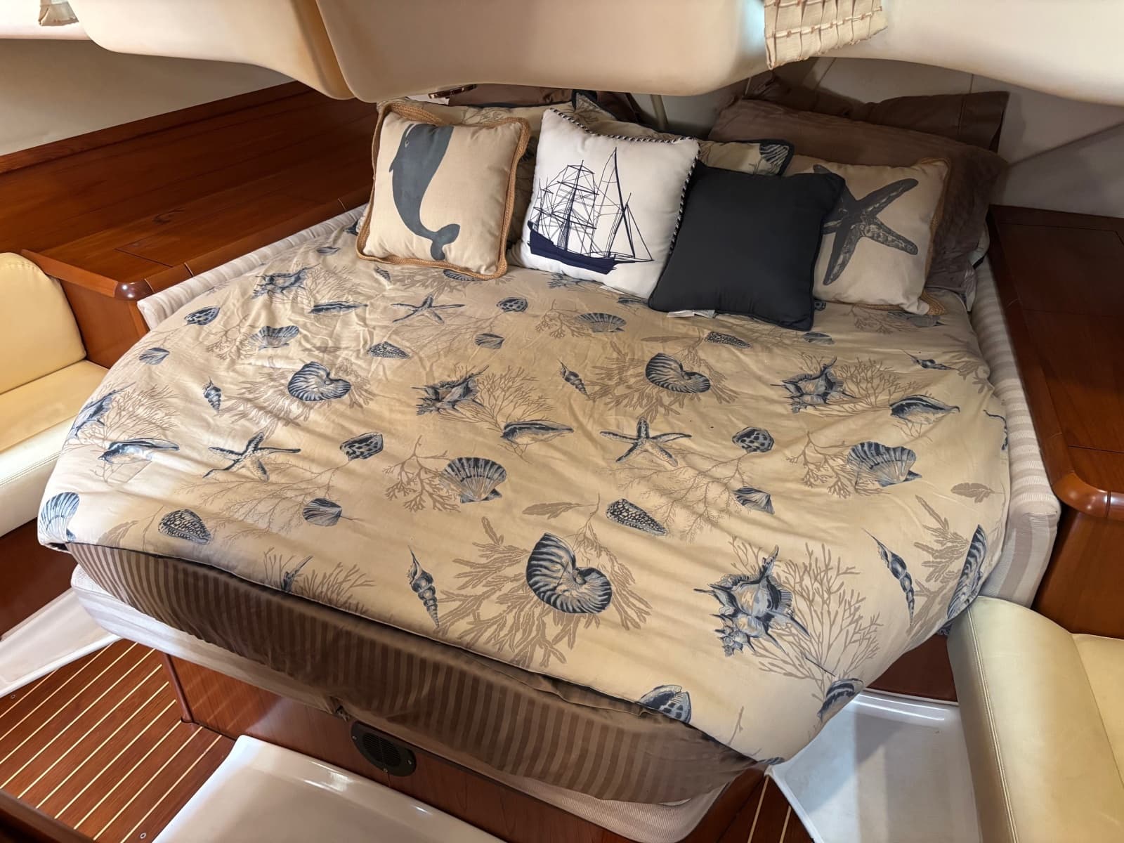 2003 Jeanneau Sun Odyssey 43DS - Photo 49
