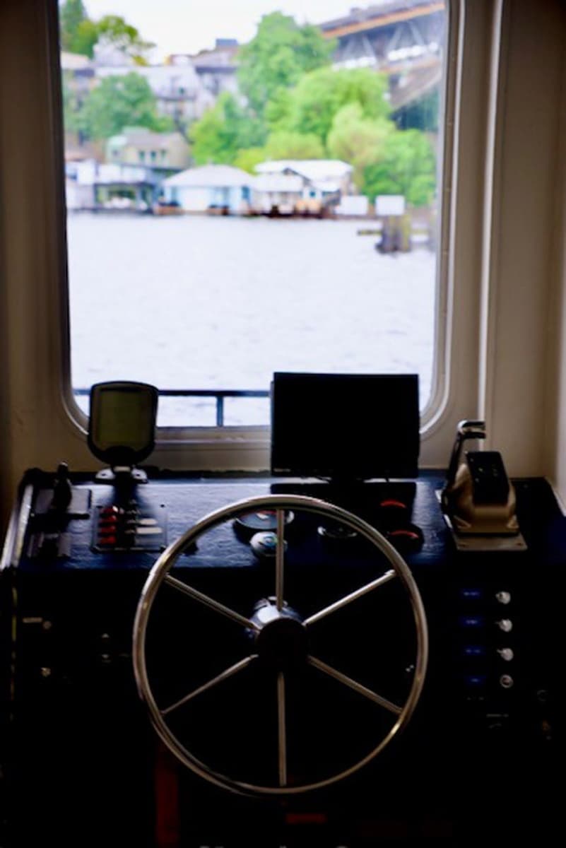 1985 Three Buoys Houseboat - Photo 13