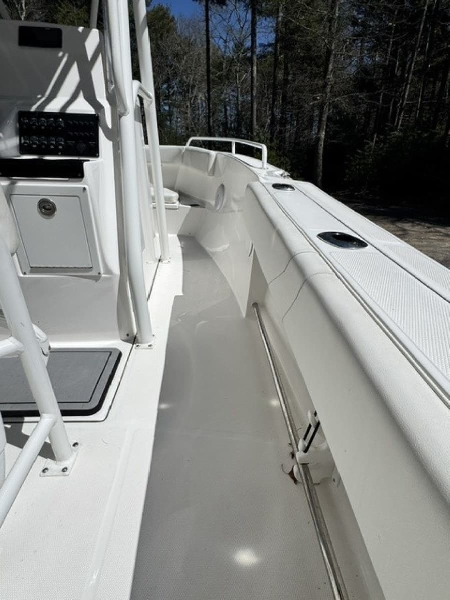 2021 Edgewater 208 CC