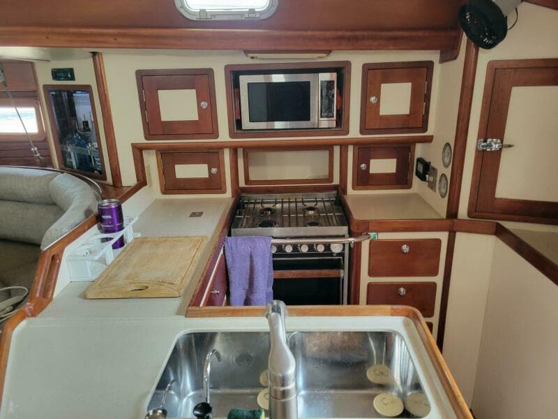 1996 Little Harbor 51 Pilothouse