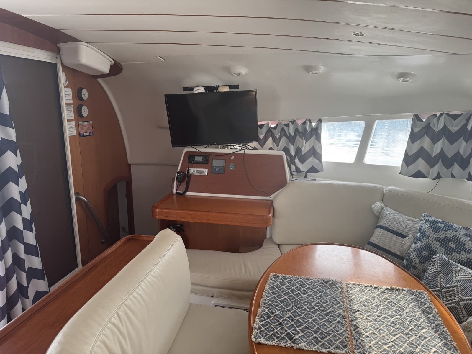 2004 Lagoon 410 S2 - Photo 9