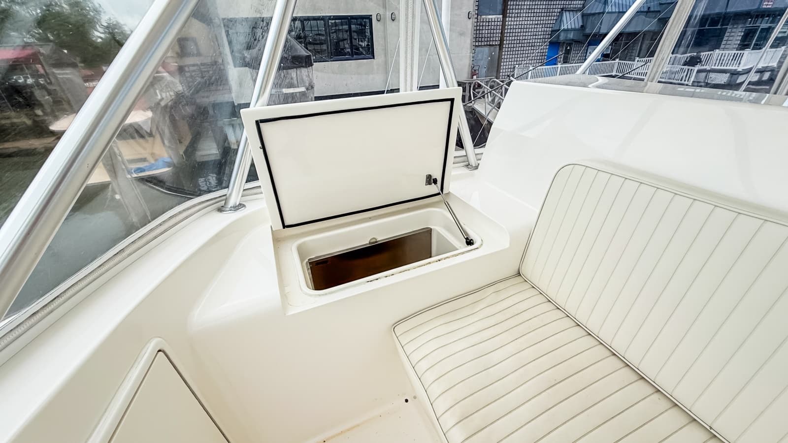 2004 Ocean Yachts 50 Super Sport - Photo 21
