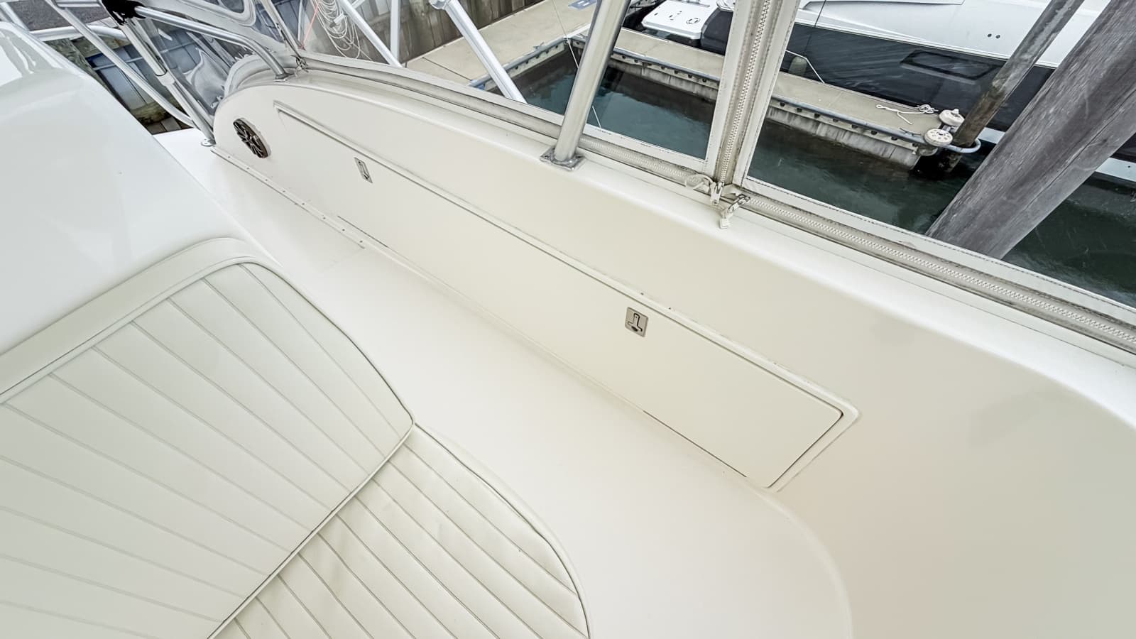 2004 Ocean Yachts 50 Super Sport - Photo 22
