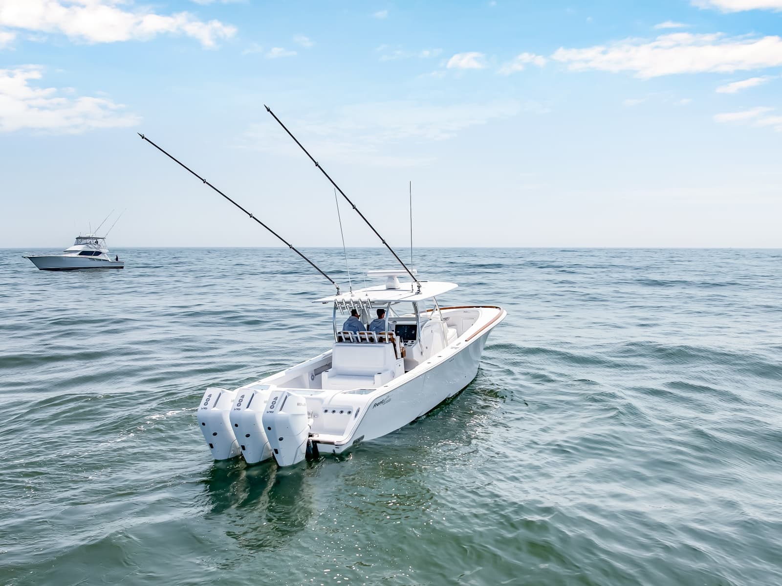 2026 Front Runner 39 Center Console - Photo 5