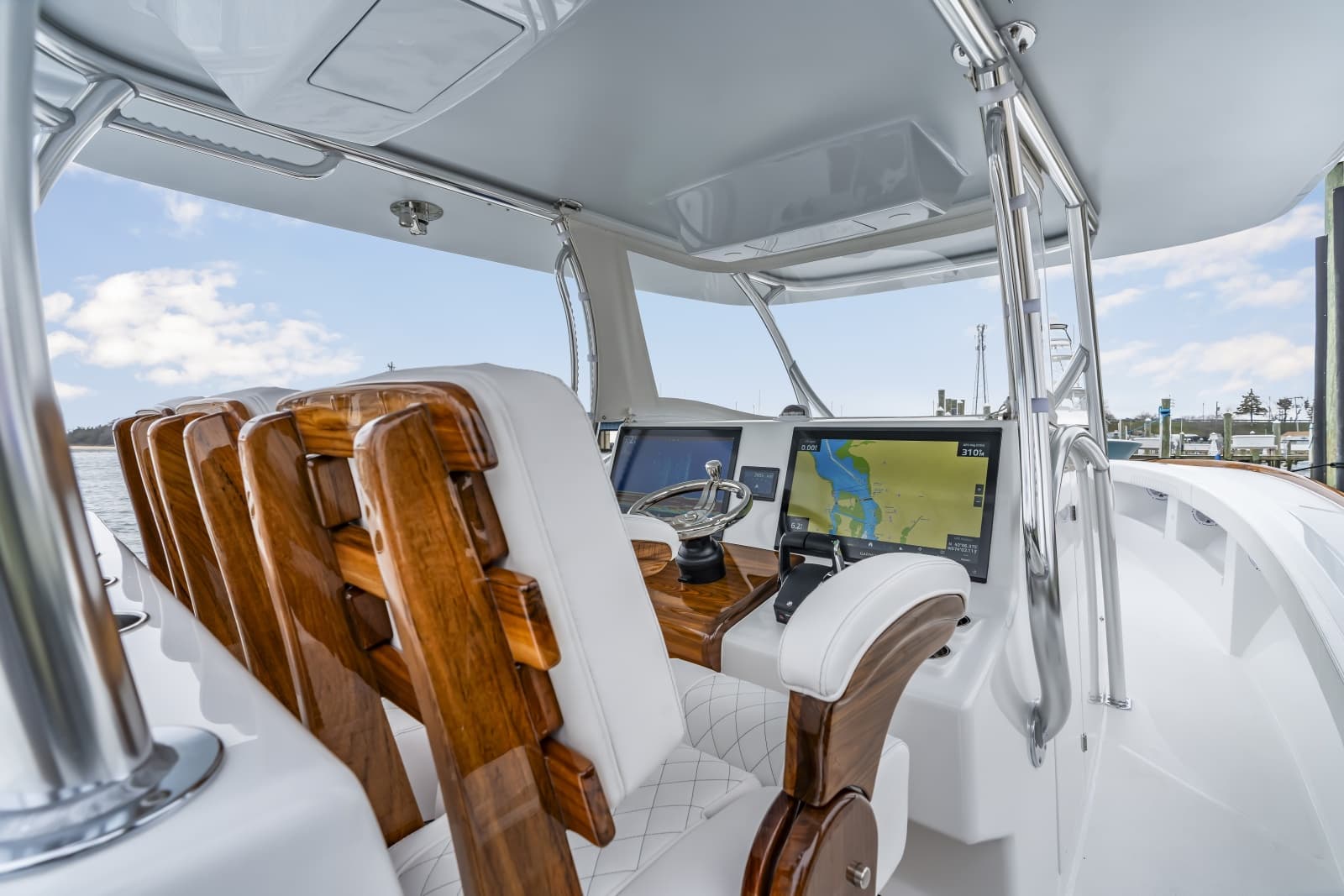 2026 Front Runner 39 Center Console - Photo 42