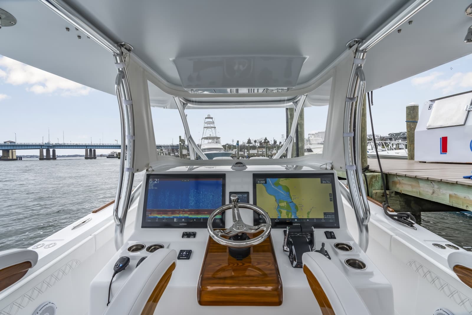 2026 Front Runner 39 Center Console - Photo 40