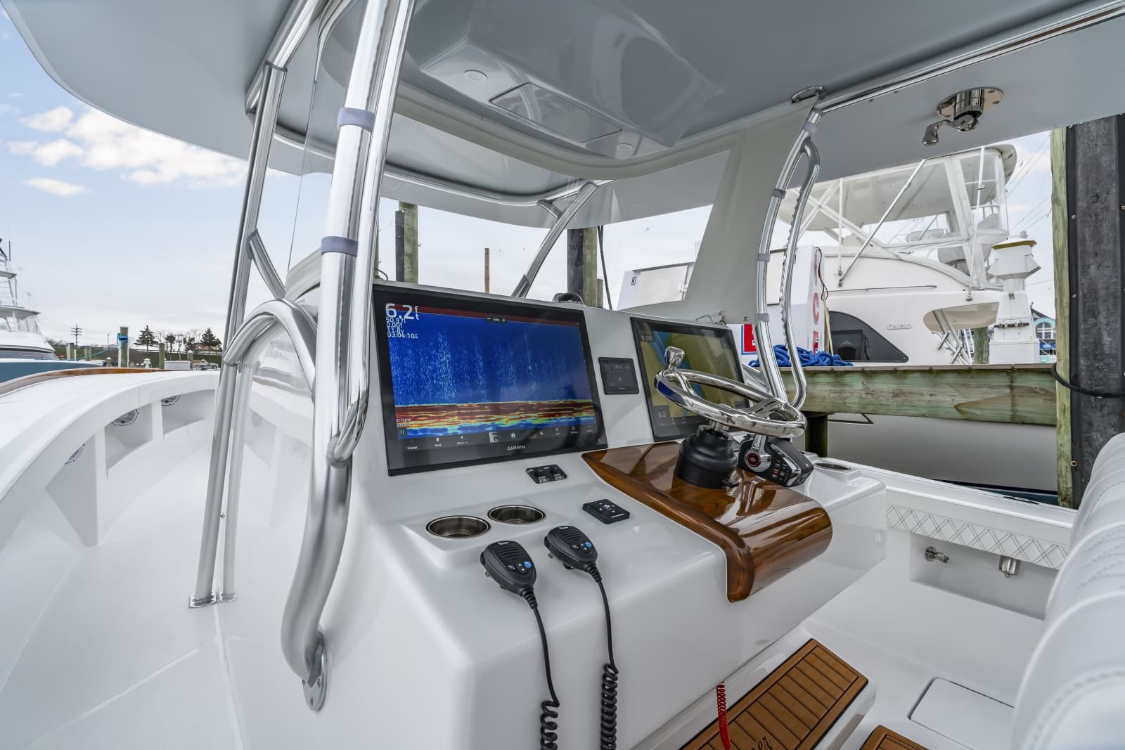 2026 Front Runner 39 Center Console - Photo 48