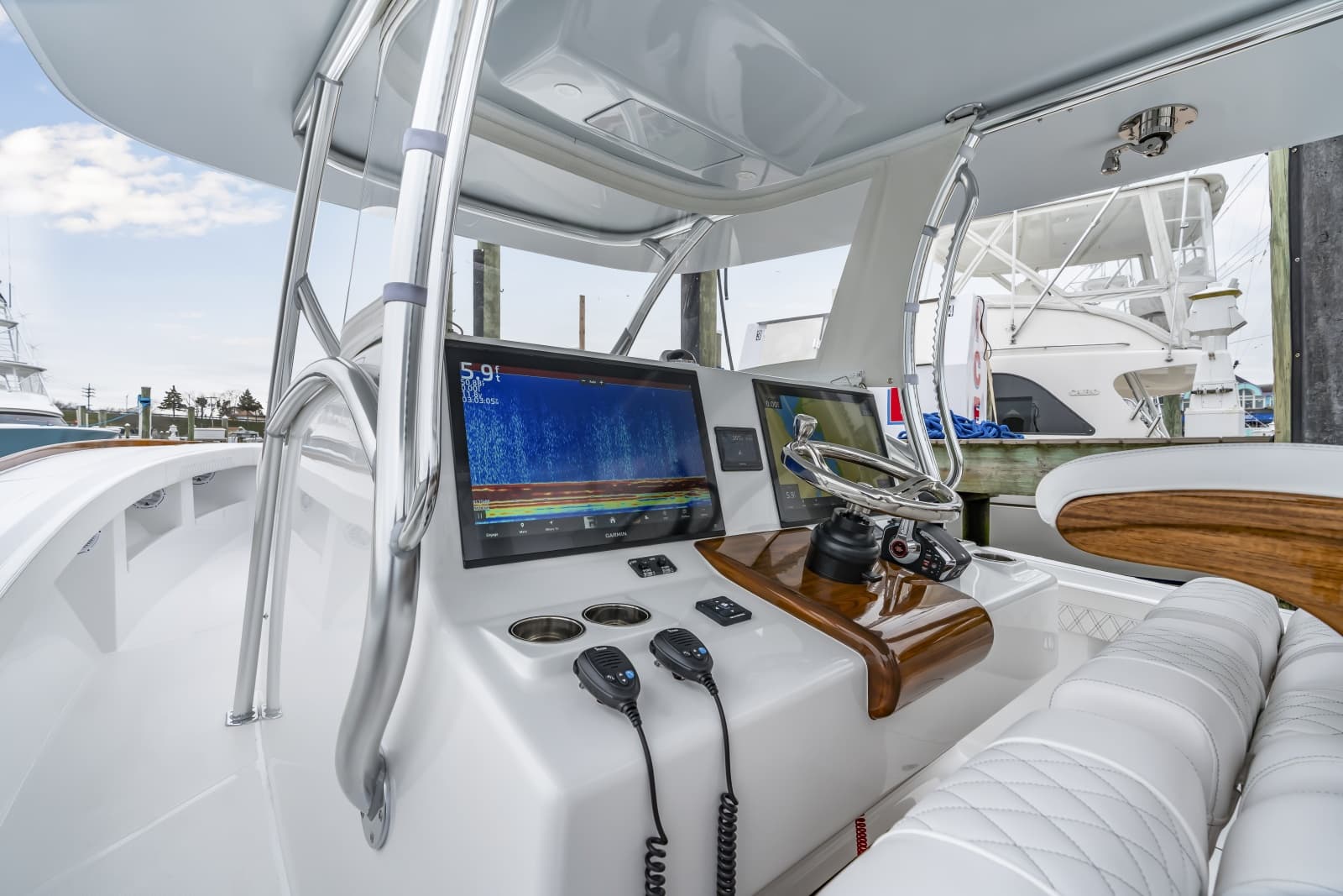2026 Front Runner 39 Center Console - Photo 47