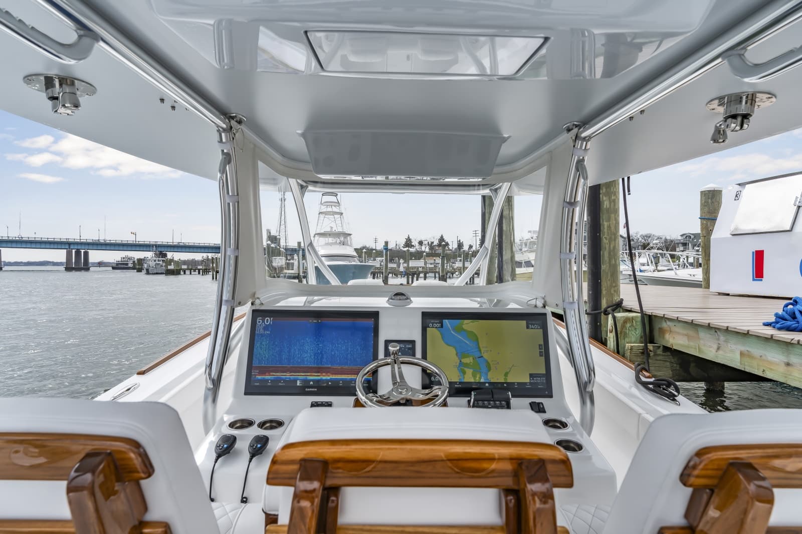 2026 Front Runner 39 Center Console - Photo 39