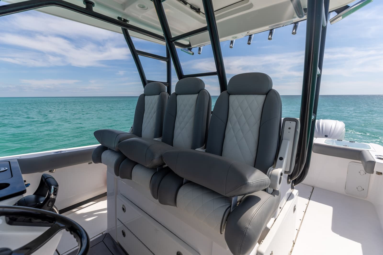 2023 Everglades 365 CC - Photo 18