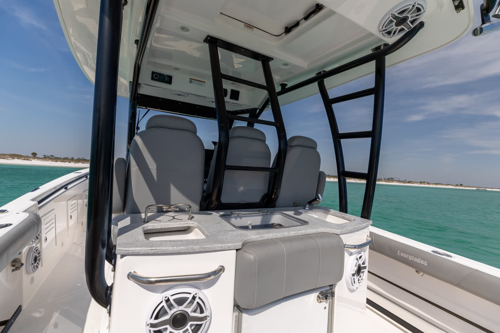 2023 Everglades 365 CC - Photo 22