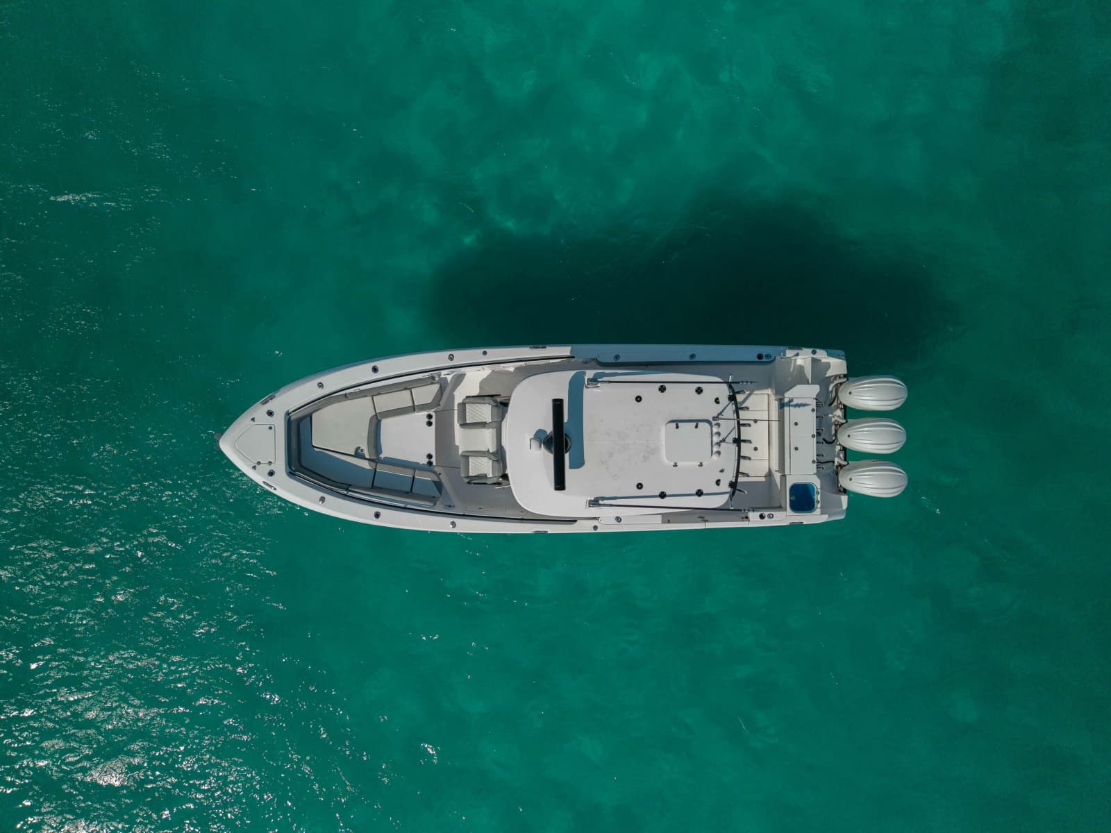 2023 Everglades 365 CC - Photo 27