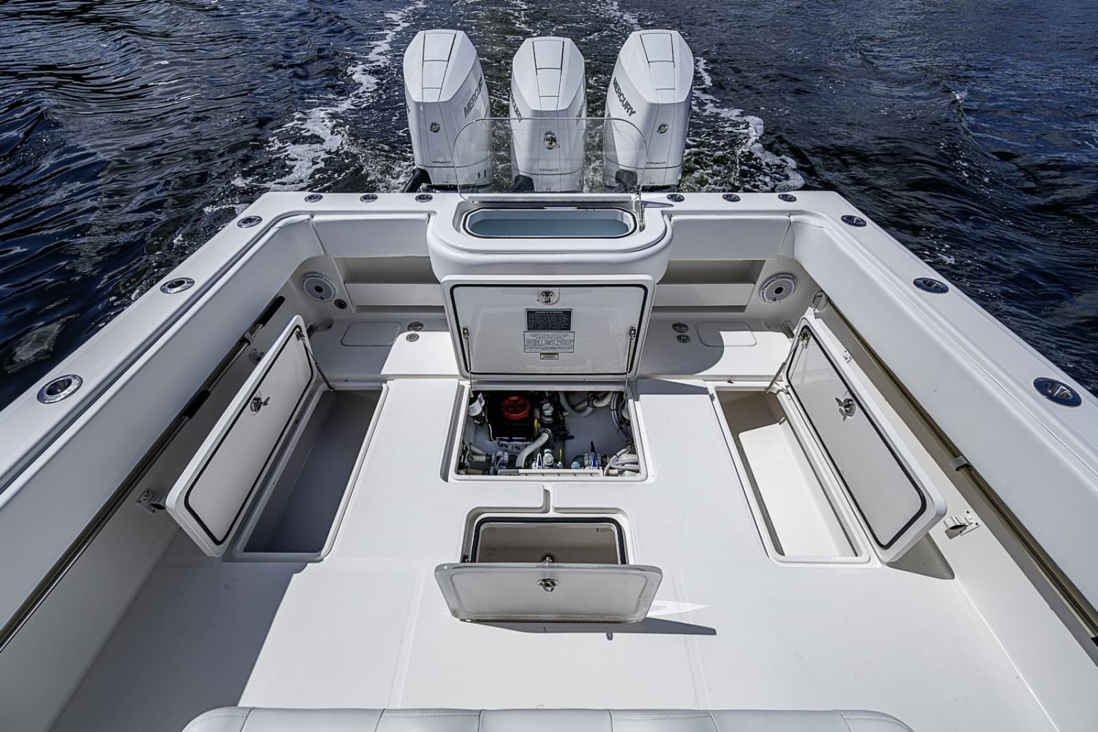2015 Invincible 42 Open Fisherman