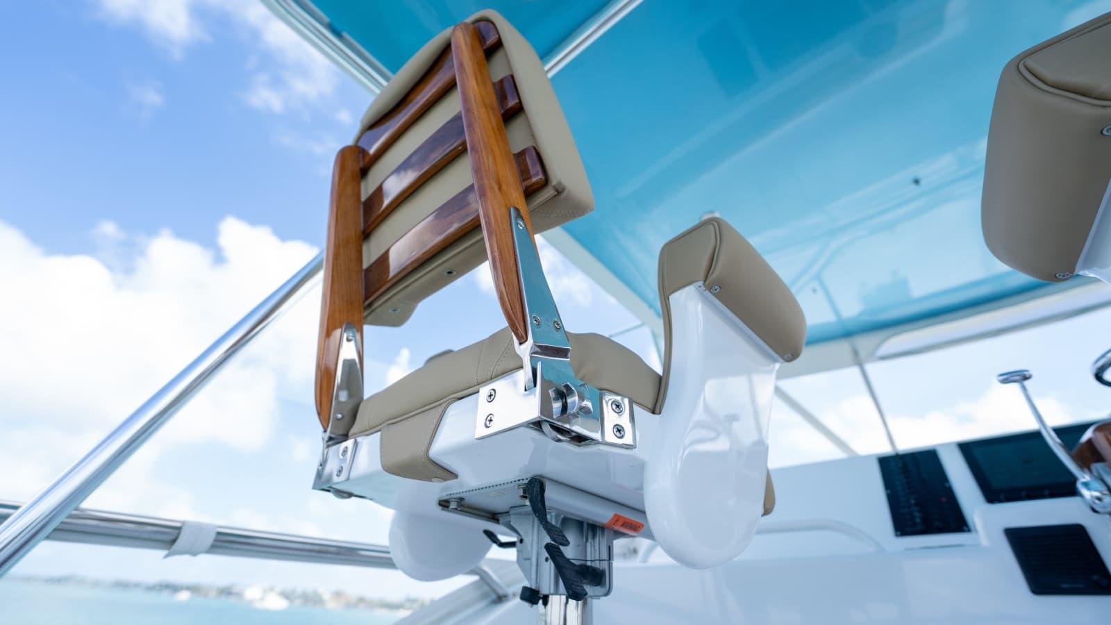 2000 Hatteras 50 Convertible