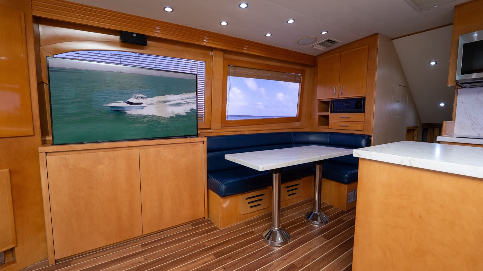 2000 Hatteras 50 Convertible