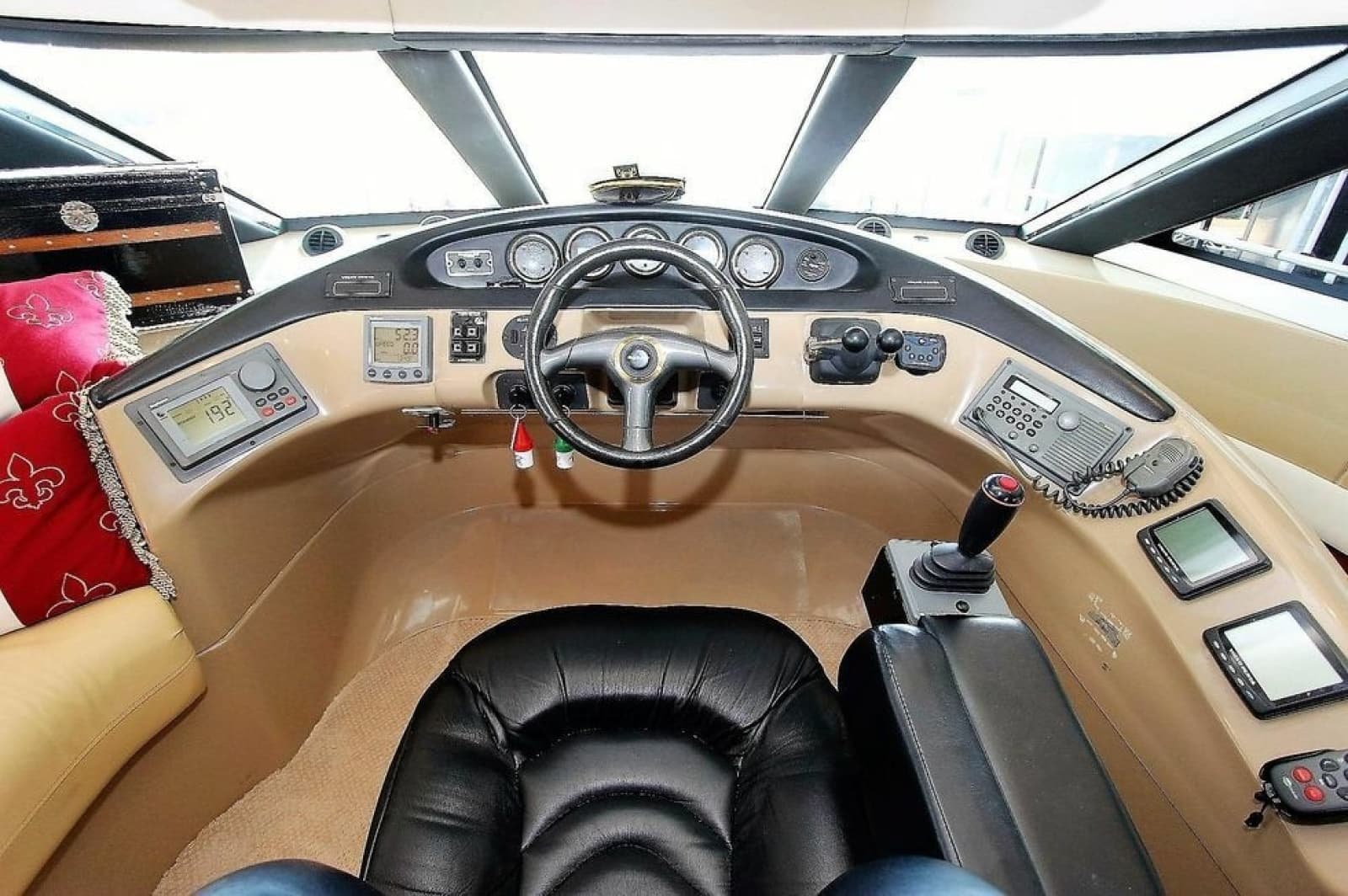 2001 Carver 570 Voyager Pilothouse