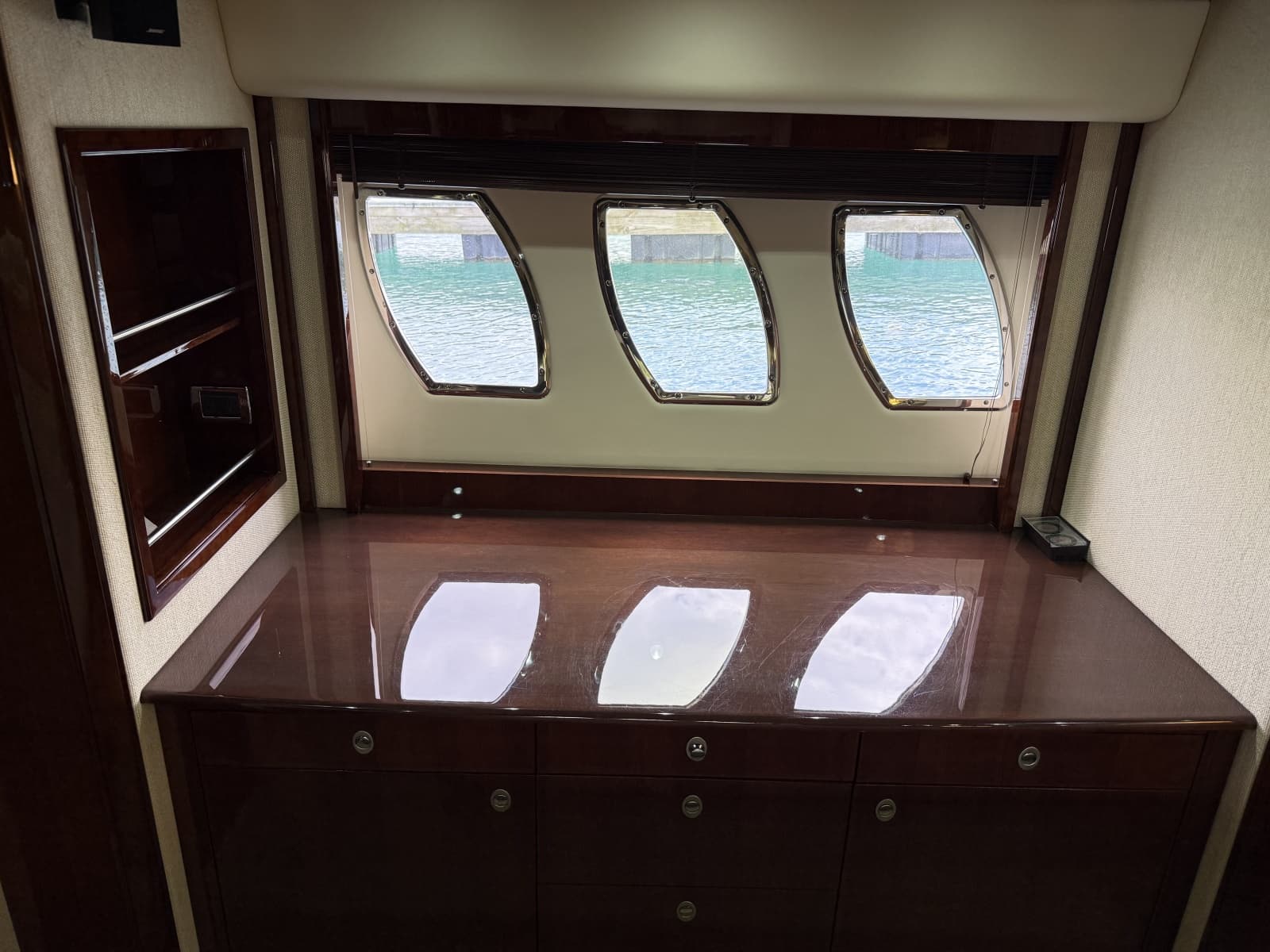 2009 Sea Ray 60 Sundancer - Photo 52