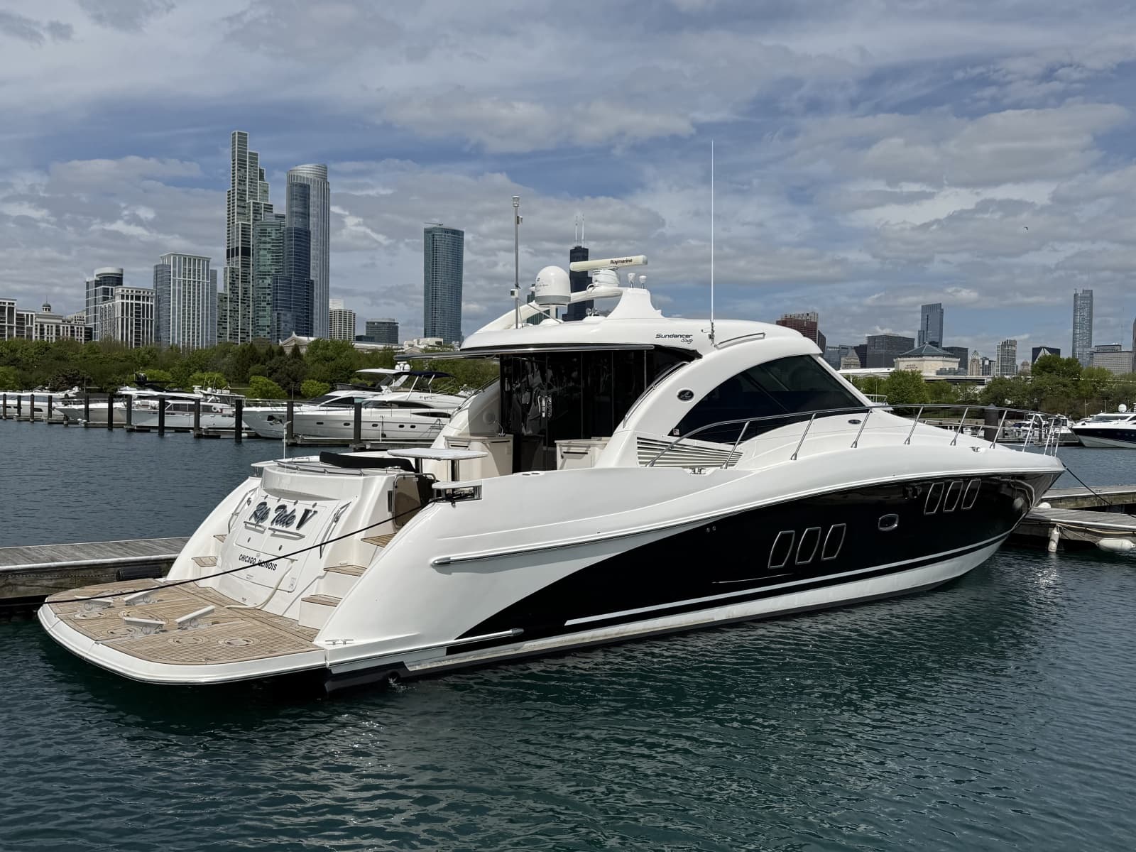 2009 Sea Ray 60 Sundancer - Photo 1