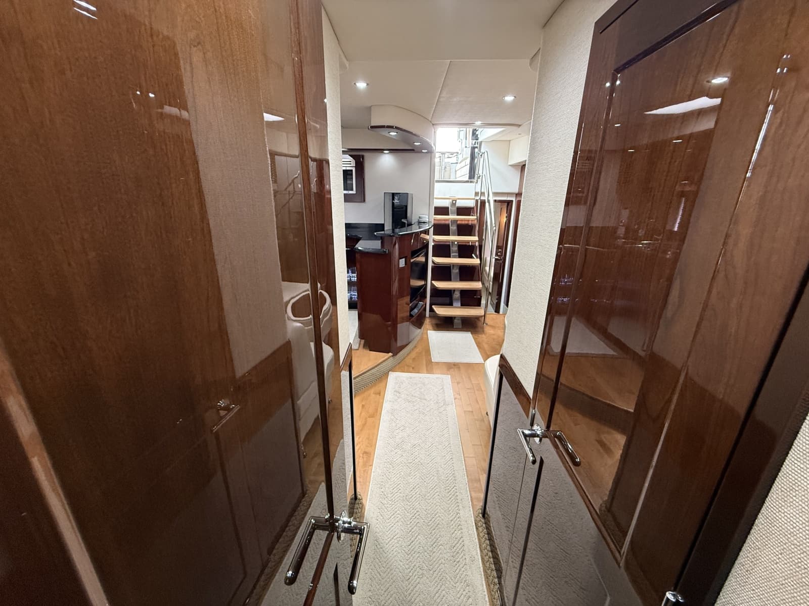 2009 Sea Ray 60 Sundancer - Photo 46