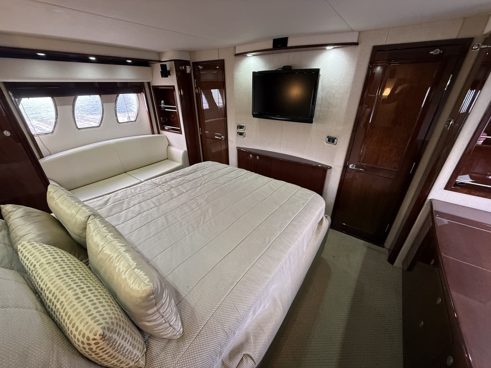 2009 Sea Ray 60 Sundancer - Photo 54